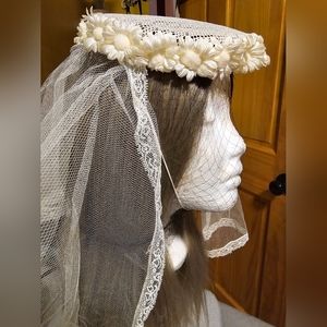 Vintage 1930's pill box bridal hat